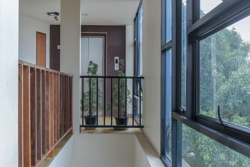 Hotel Oyo 233 Sunshine House à Chiang Mai Extérieur photo